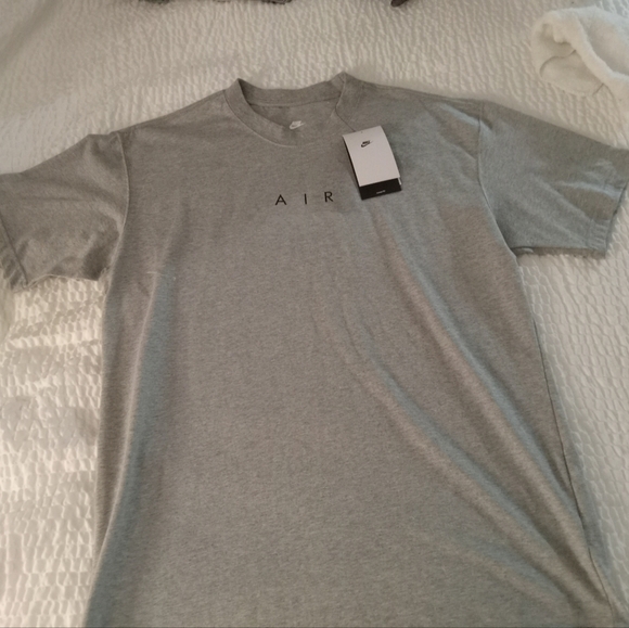 Nike Other - Nike Air Max 90  T Shirt crew Grey Hj0580-063